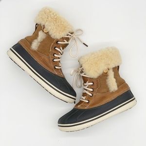 Crocs | Allcast Luxe Leather Duck Boot Sz 6